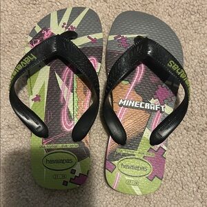 Havaianas Kids Flip Flops - Black, Green, and Gray